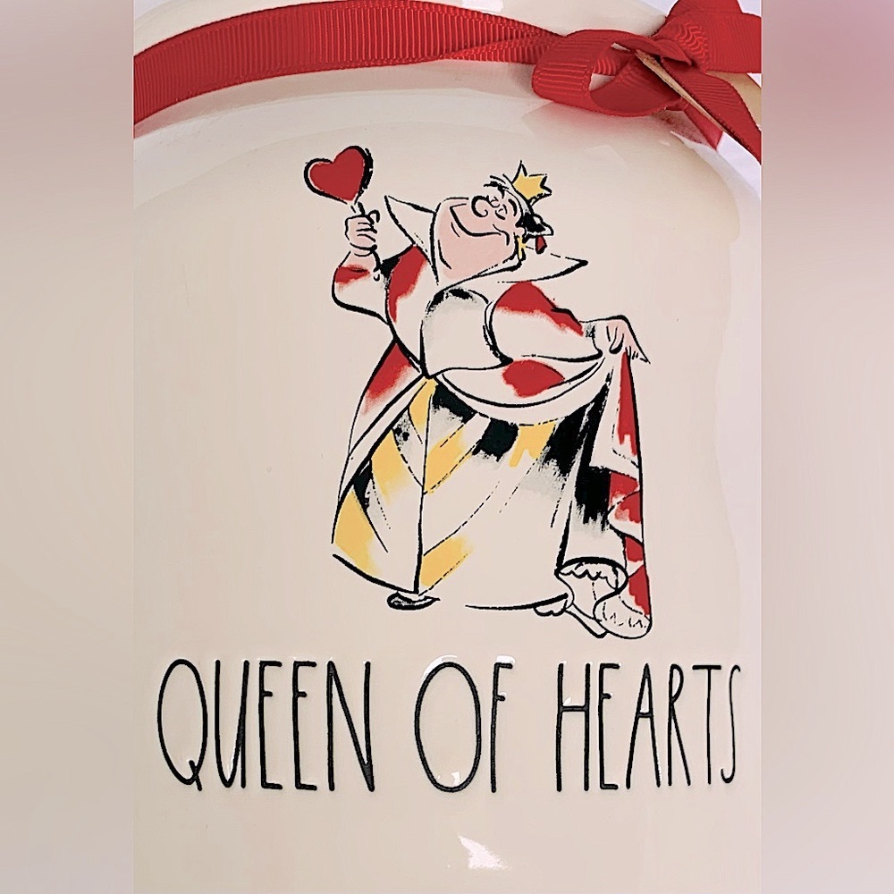 Rae Dunn Disney Villains Alice In Wonderland Queen of Hearts Canister - Picture 4 of 7